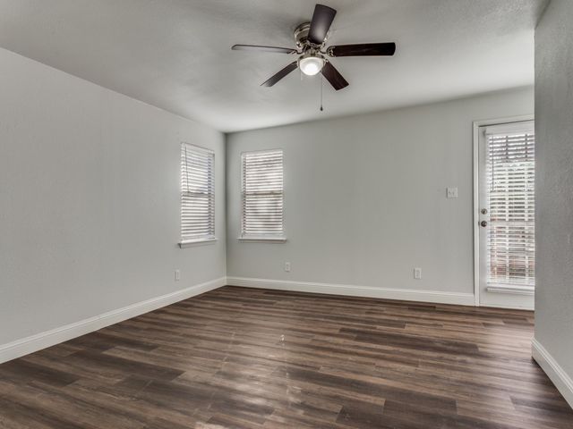 1404 Ravenwood Drive, Arlington, TX 76013