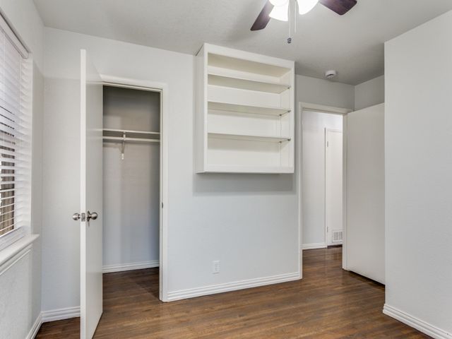 1404 Ravenwood Drive, Arlington, TX 76013