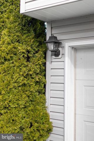 263 GWENEDD LN, Pleasant Gap, PA 16823