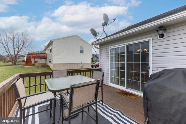 263 GWENEDD LN, Pleasant Gap, PA 16823