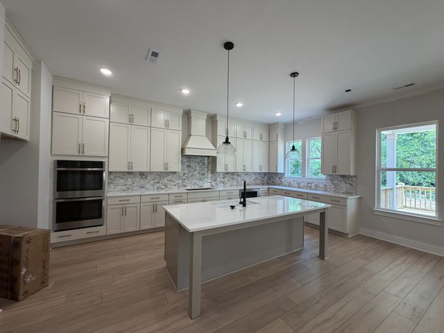 7215 Richvale Drive, Fairview, TN 37062