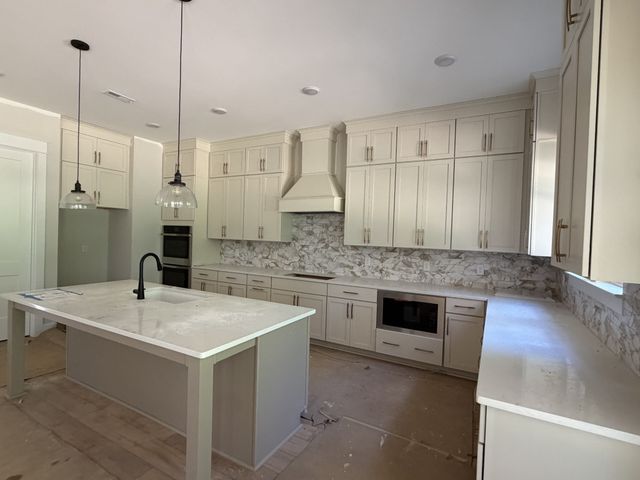 7215 Richvale Drive, Fairview, TN 37062
