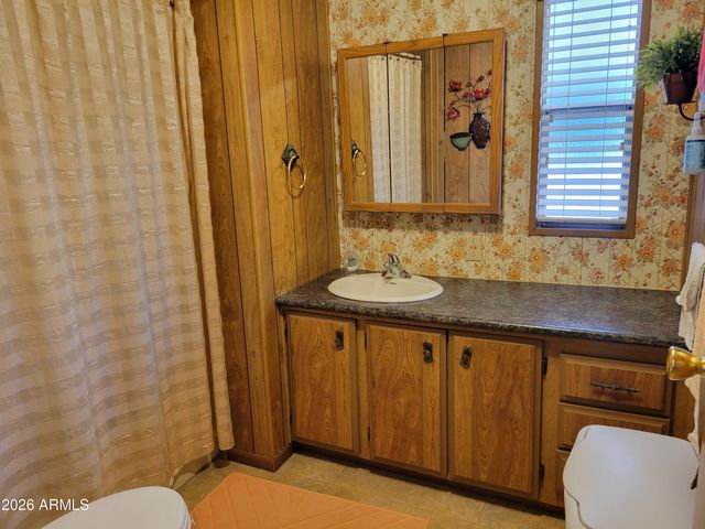 2460 E Main Street B6, Mesa, AZ 85213