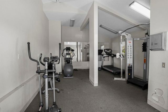 145 W El Norte 122, Escondido, CA 92026
