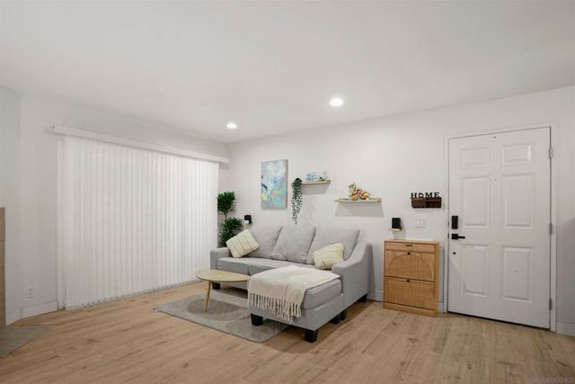145 W El Norte 122, Escondido, CA 92026