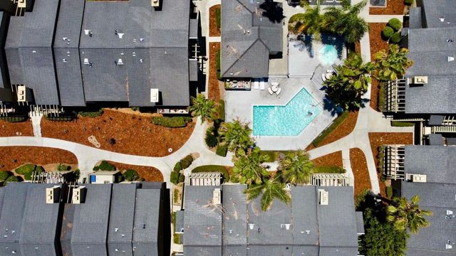 145 W El Norte 122, Escondido, CA 92026