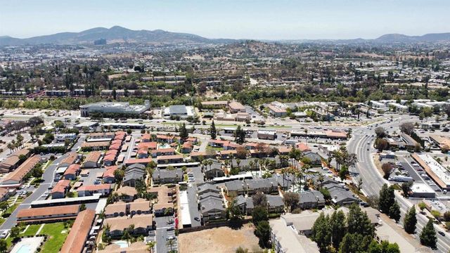 145 W El Norte 122, Escondido, CA 92026