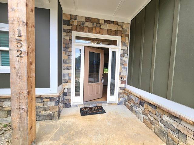 152 Mclendon Road, Fort Mitchell, AL 36856