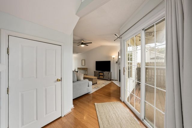 1729 Delmonte Way, Knoxville, TN 37932