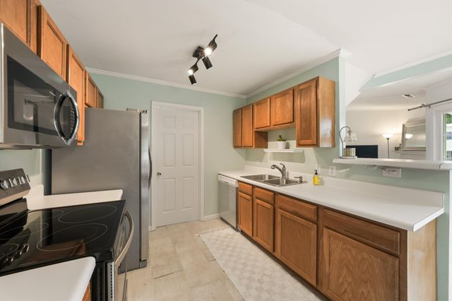 1729 Delmonte Way, Knoxville, TN 37932