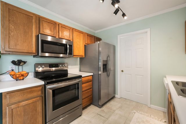 1729 Delmonte Way, Knoxville, TN 37932