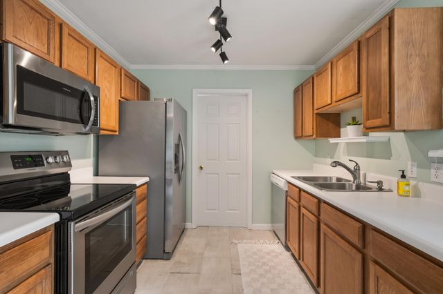 1729 Delmonte Way, Knoxville, TN 37932