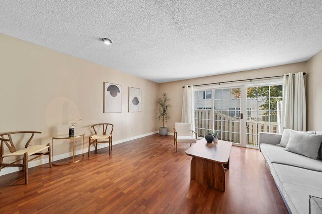 5398 Coral Berry Drive, 70D, Columbus, OH 43235