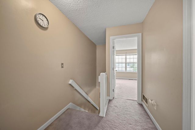 5398 Coral Berry Drive, 70D, Columbus, OH 43235