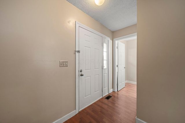 5398 Coral Berry Drive, 70D, Columbus, OH 43235