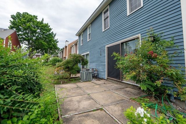 21 Capstan Way 37, Swampscott, MA 01907