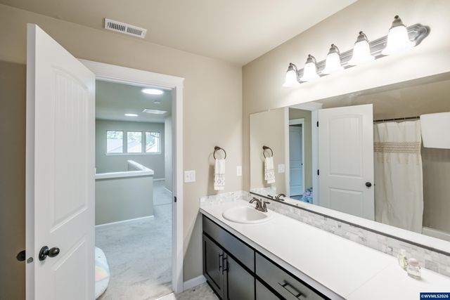 3150 Duane Ct SE, Albany, OR 97322