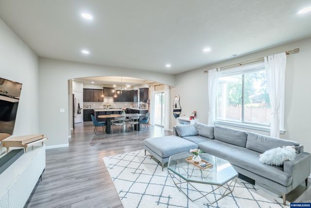 3150 Duane Ct SE, Albany, OR 97322