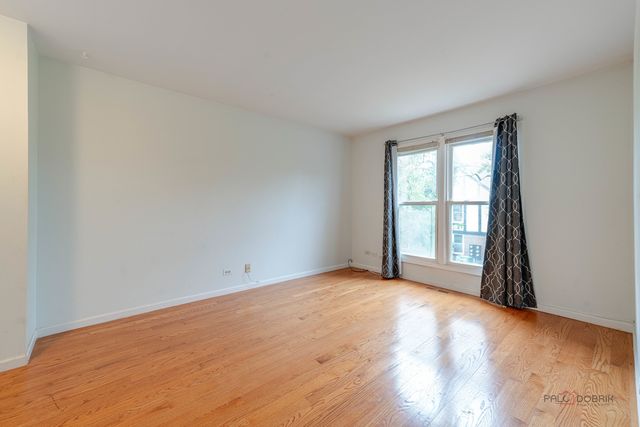 805 Garfield Avenue, Libertyville, IL 60048