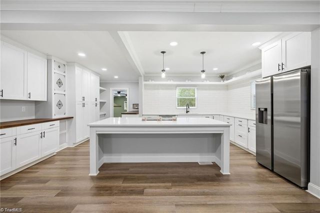 313 Skeet Club Road, High Point, NC 27265