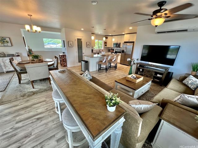 451 Lanae Way, Kailua, HI 96734