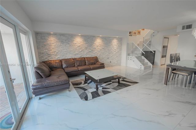 3525 Magellan Cir, Aventura, FL 33180