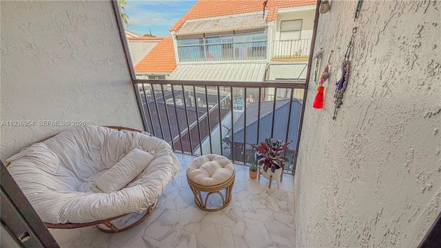 3525 Magellan Cir, Aventura, FL 33180