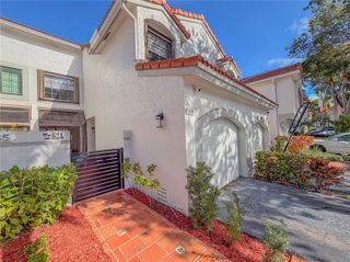 3525 Magellan Cir, Aventura, FL 33180