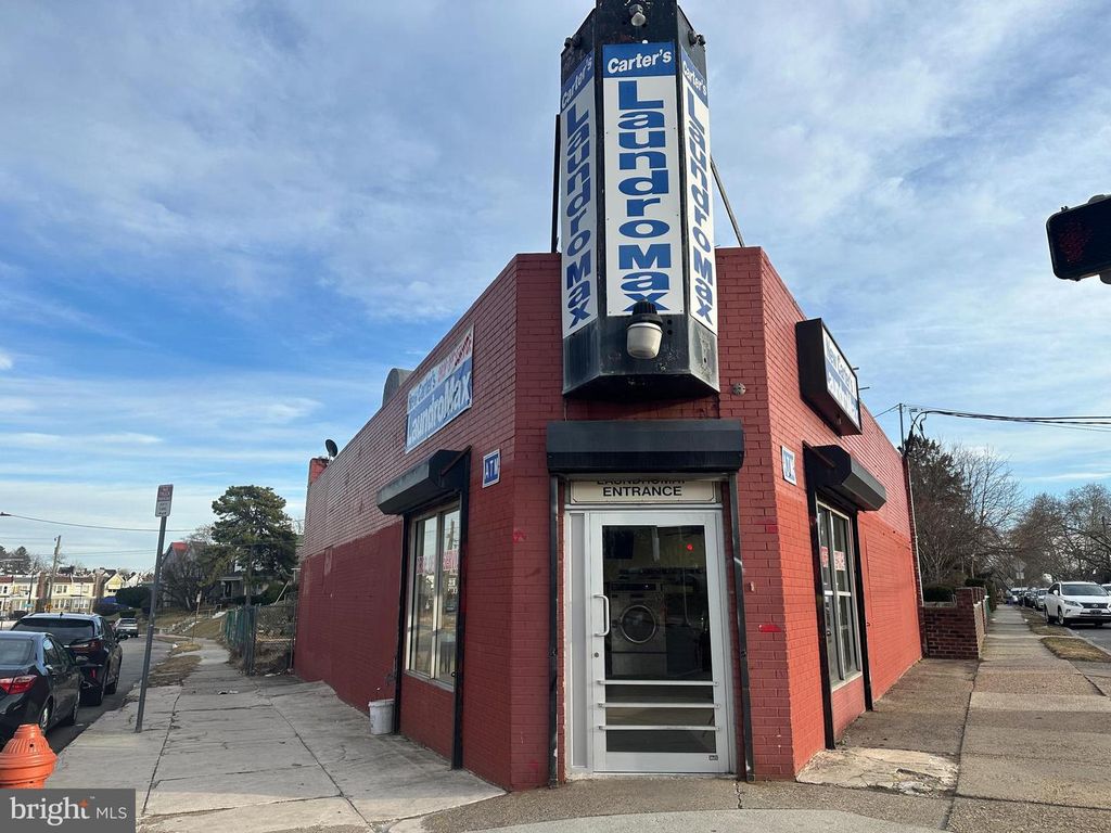 7355 LIMEKILN PIKE, Philadelphia, PA 19138