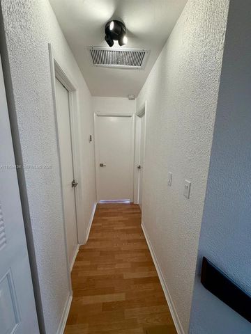 15832 SW 91st Ct B, Palmetto Bay, FL 33157