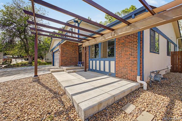 9309 W 76th Avenue, Arvada, CO 80005