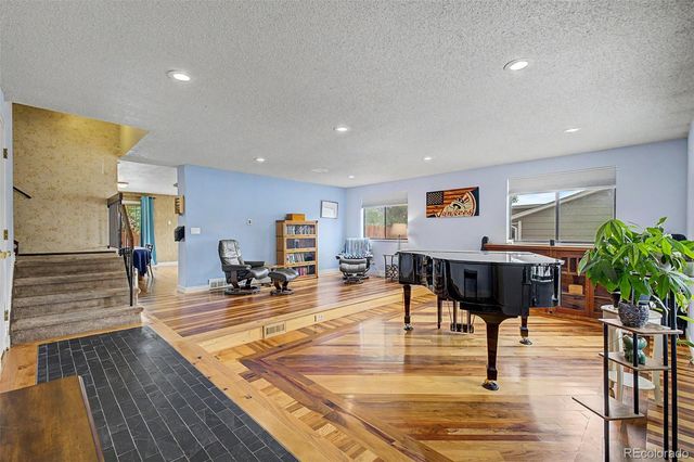 9309 W 76th Avenue, Arvada, CO 80005