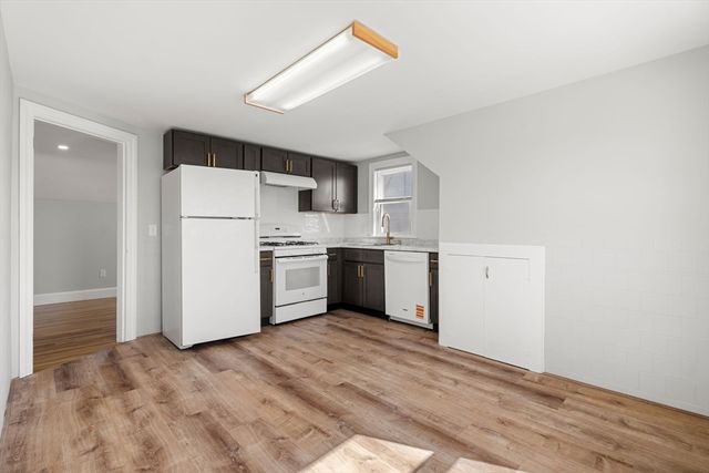 183 Massachusetts Ave 2, North Andover, MA 01845