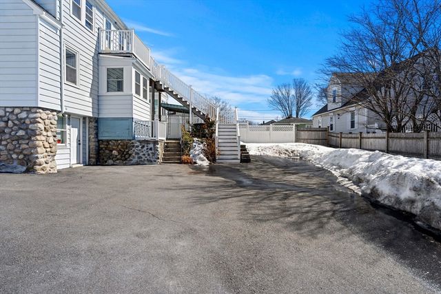 183 Massachusetts Ave 2, North Andover, MA 01845