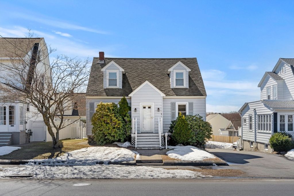 183 Massachusetts Ave 2, North Andover, MA 01845
