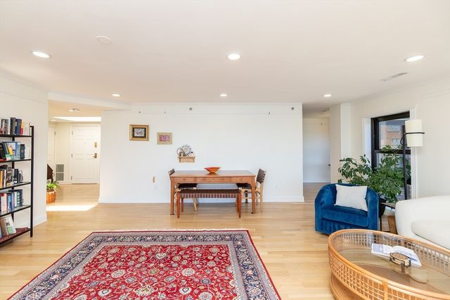 1 Seal Harbor PH16, Winthrop, MA 02152