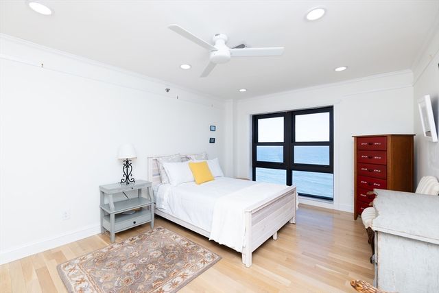 1 Seal Harbor PH16, Winthrop, MA 02152