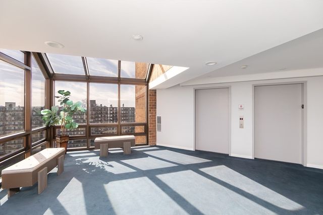 1 Seal Harbor PH16, Winthrop, MA 02152