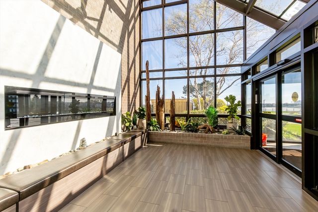 1 Seal Harbor PH16, Winthrop, MA 02152