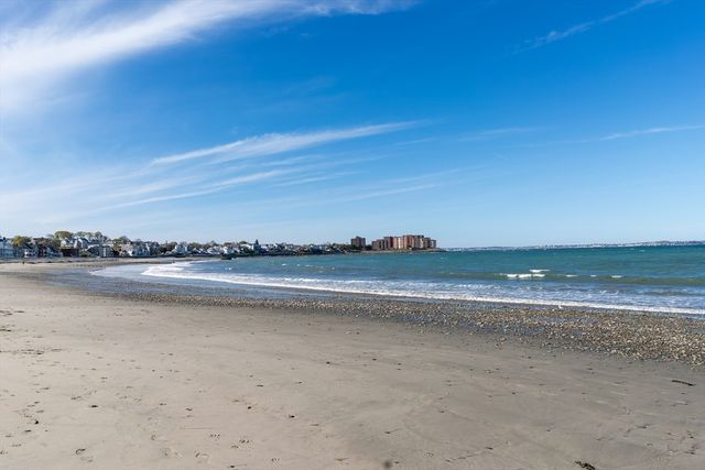 1 Seal Harbor PH16, Winthrop, MA 02152