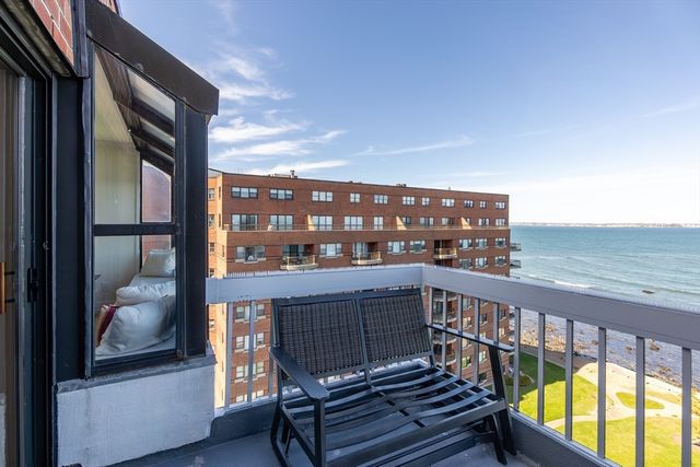 1 Seal Harbor PH16, Winthrop, MA 02152