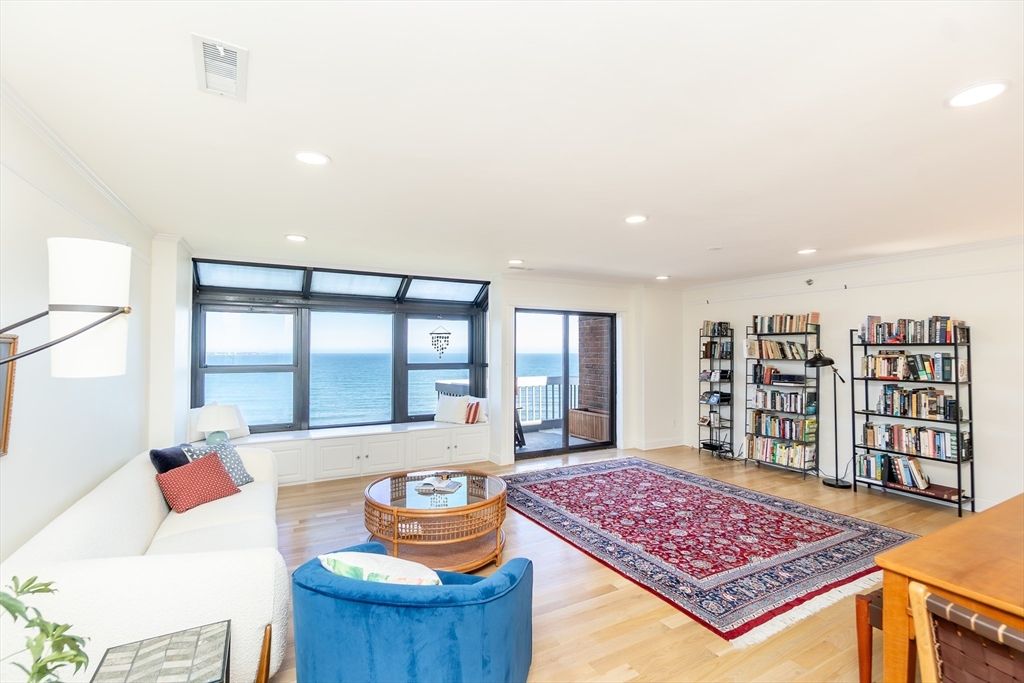 1 Seal Harbor PH16, Winthrop, MA 02152