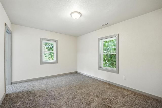 4142 Montgall Avenue, Kansas City, MO 64130