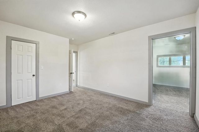 4142 Montgall Avenue, Kansas City, MO 64130