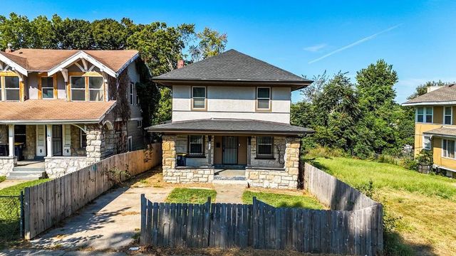 4142 Montgall Avenue, Kansas City, MO 64130