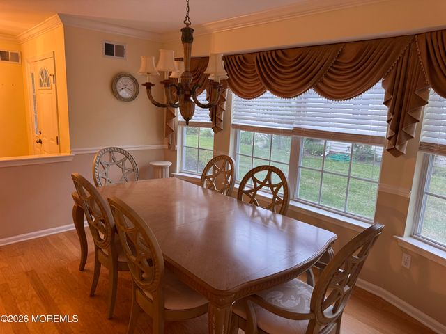 130 Skyline Drive, Lakewood, NJ 08701