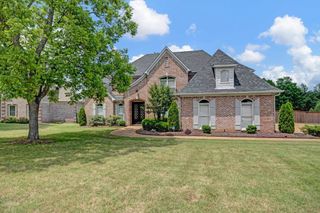 546 TOWNSHIP CV, Collierville, TN 38017