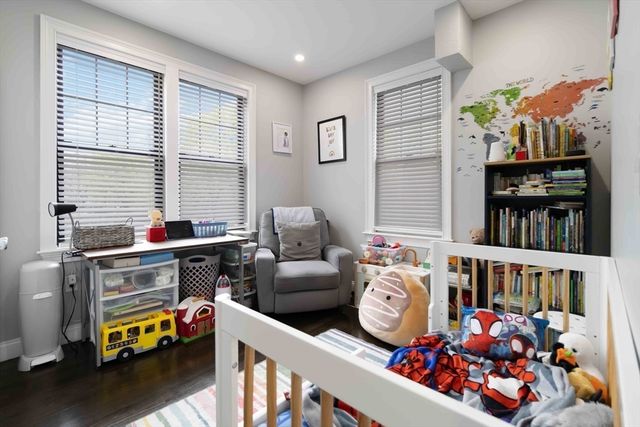 18 Albion St 2, Boston, MA 02119