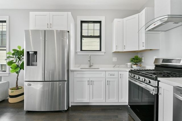 18 Albion St 2, Boston, MA 02119