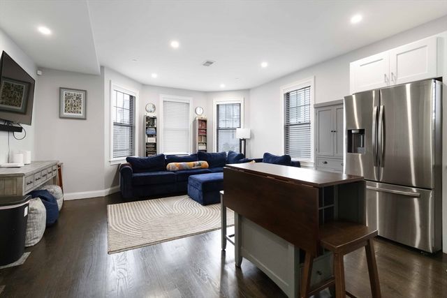 18 Albion St 2, Boston, MA 02119